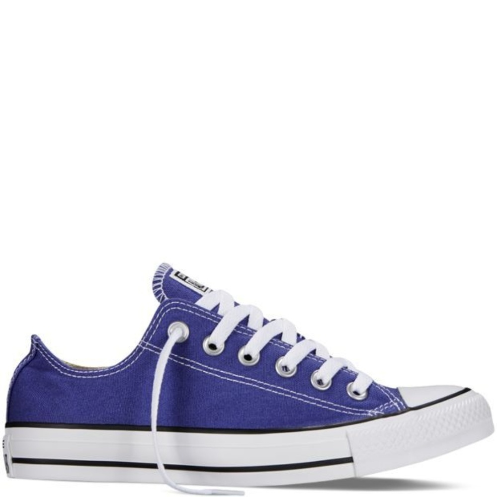 Periwinkle low top converse